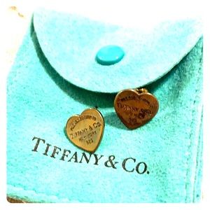 Return to Tiffany heart tag earrings